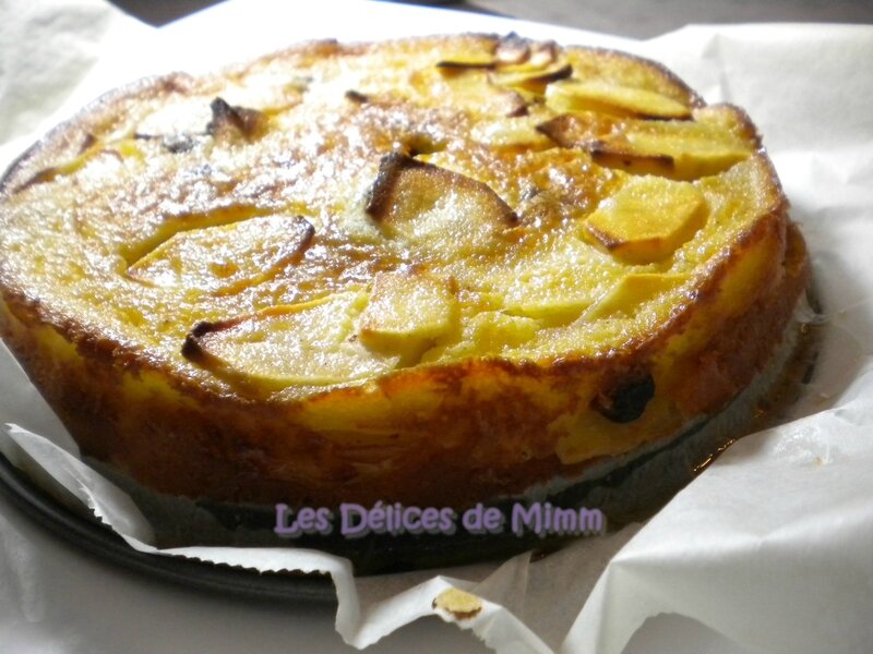 Gâteau aux pommes et aux raisins à l’ancienne 2