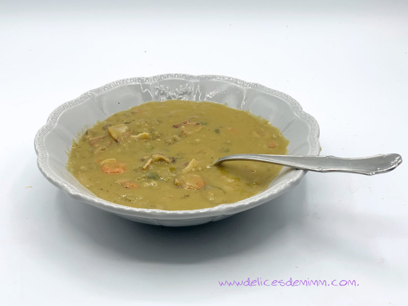 Soupe rustique de pois cassés à la ventrêche 3