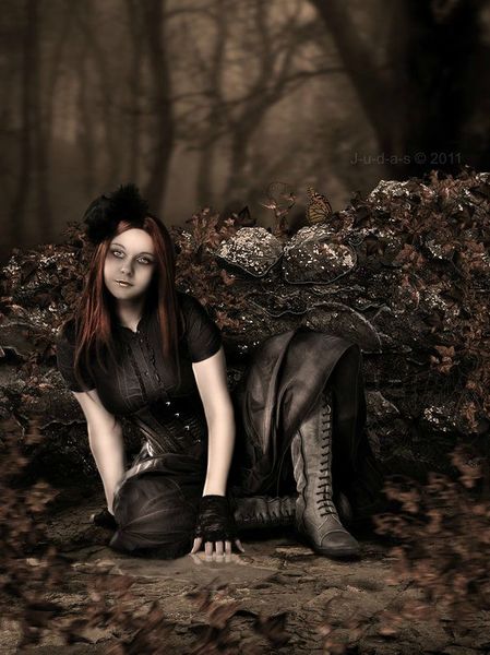 gothic_autumn_by_j_u_d_a_s-d498diw