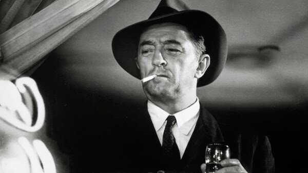 RobertMitchum As Philip Marlowe