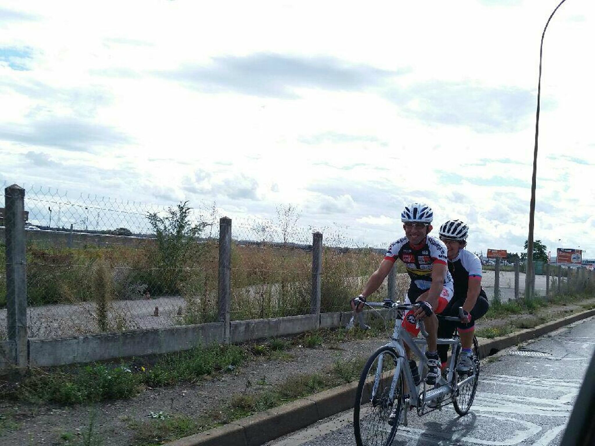 O_Tandem110
