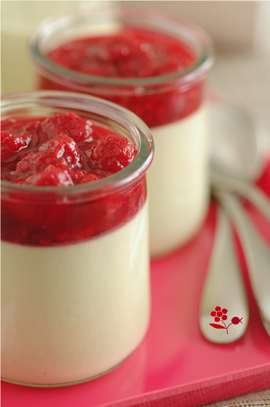Panna cotta avocat & compotée de framboises_2