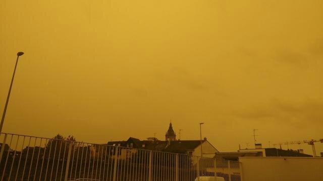 ouragan-ophelia-un-ciel-jaune-d-apocalypse-en-bretagne