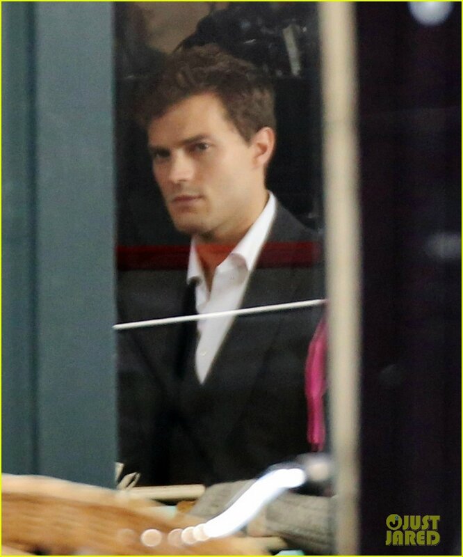 jamie-dornan-filming-fifty-shades-of-grey-first-photos-on-set-04