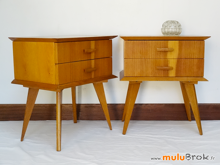 CHEVETS-3-TIROIRS-PIEDS-COMPAS-1-muluBrok-Vintage