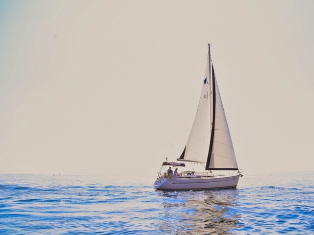 5688310535800098_Charter_Orvas_Sailing_boat_Bavaria_36-02_640