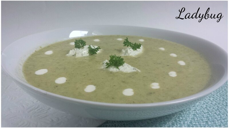 Soupe poireaux pomme de terre fane de radis et tartare (2)