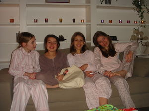 Pyjama_party