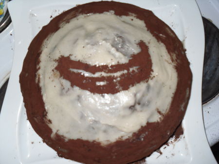 Gâteau au chocolat avec son glaçage à la banane recettes Yaourt Banane Chocolat