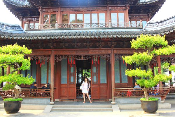 Moi au Yu Yuan (Yu Garden ou Jardin Zen) (4)