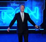 Bruce_Boxleitner_attends_the_TRON_Legacy_premiere_in_Los_Angeles