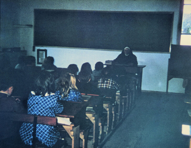 Ch41 - 1970 - La classe des petits 1 - (École du Christ Roi)