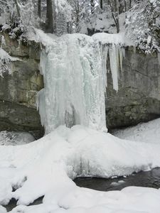 Vercors en hiver - Rocher des Jaux - Cascade de La Fauge (16)