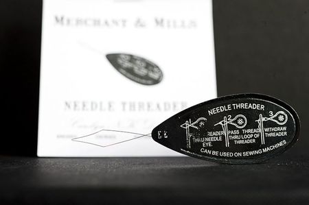 needle_threader