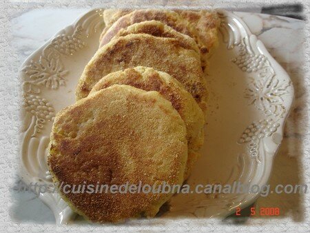recettes dessert Harchas ( galettes de semoule au beurre marocaine ) 