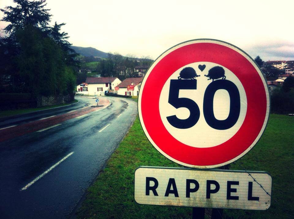 Espelette, sur la route