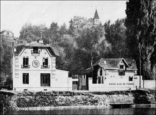 Bâtiments du CCF JUIN 1946 WEB AIFCK