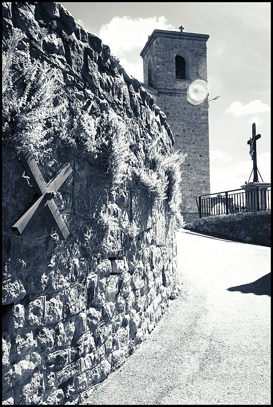 01-Cross
