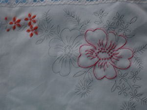 BRODERIE_TRADITIONNELLE__1_