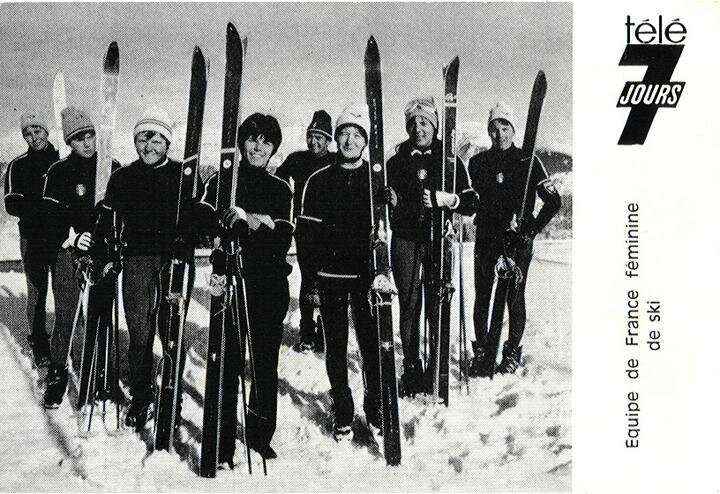JO 1968 Grenoble CPM Equipe de France Ski Femme