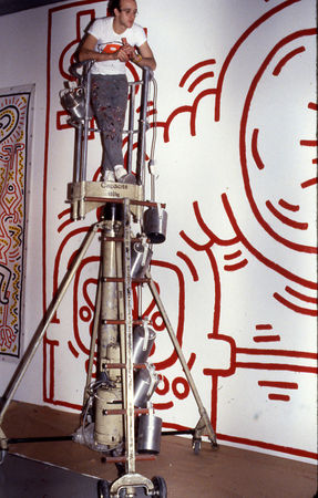 Keith_Haring__Figuration_Libre__France_USA__ARC__MAM_Paris_1984