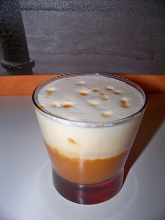 soupe a la citrouille au pain d"épice et purée damande blanche!! recettes soupe a la citrouille au pain d"épice et purée damande blanche!!