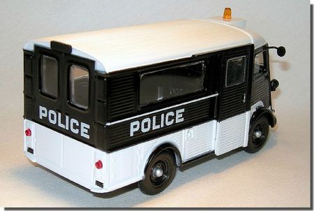 Citroen Type H Police Pie 02