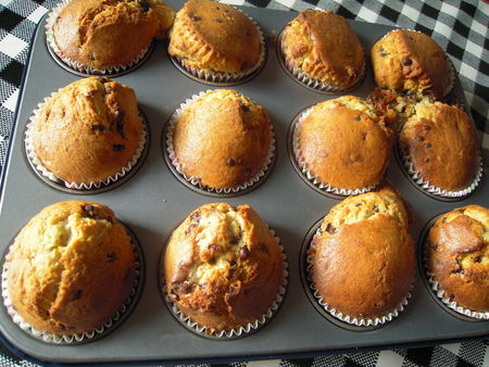 muffins_aux_bananes_et_perles_de_chocolat_004