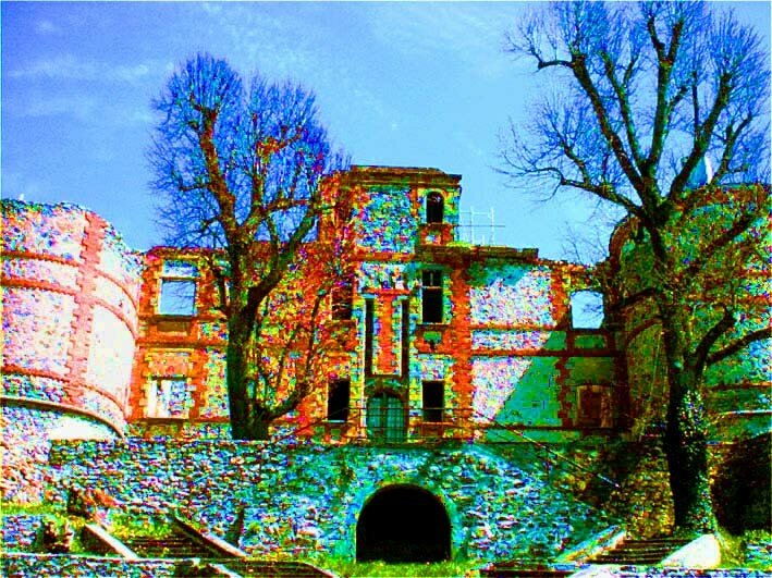 surexposition du château de La Chaux-Montgros