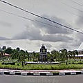 Rond-point à Palangkaraya (Ile de Bornéo)