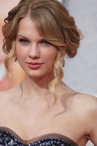 Taylor Swift 15