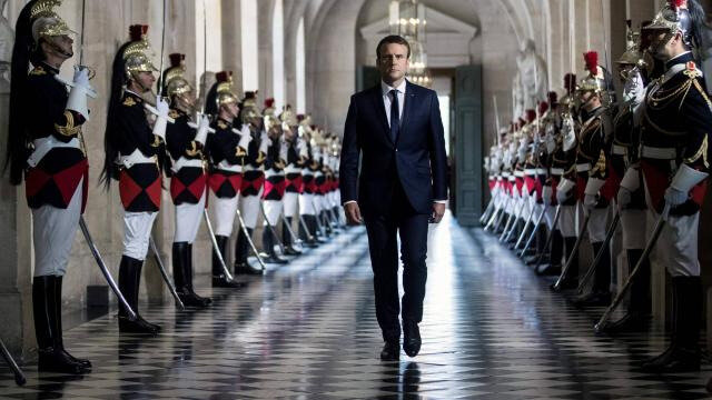Réforme constitutionnelle: MACRON GIRONDIN avec les textes… Mais MACRON JACOBIN avec la… caisse!