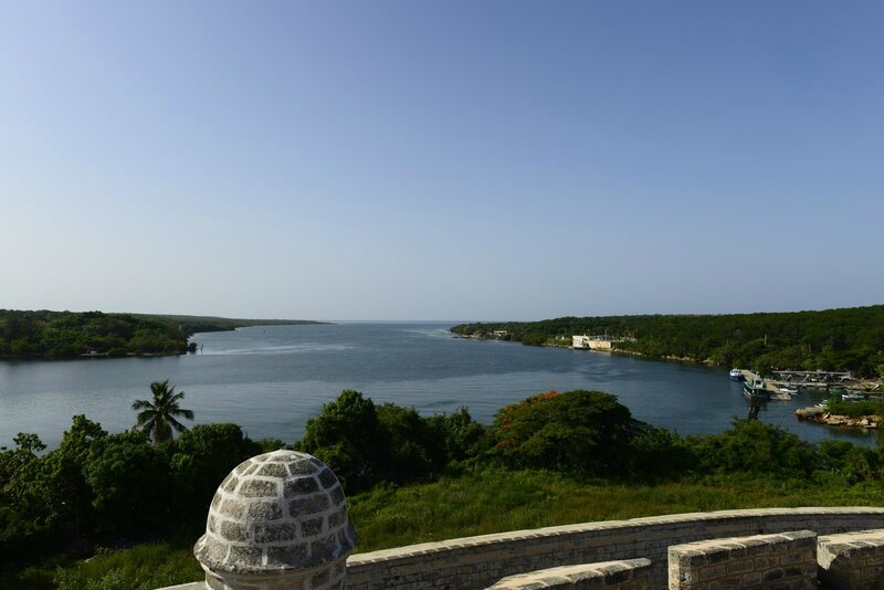 Cienfuegos, vue sur l'entrée de la baie depuis la forteresse de Jagua.