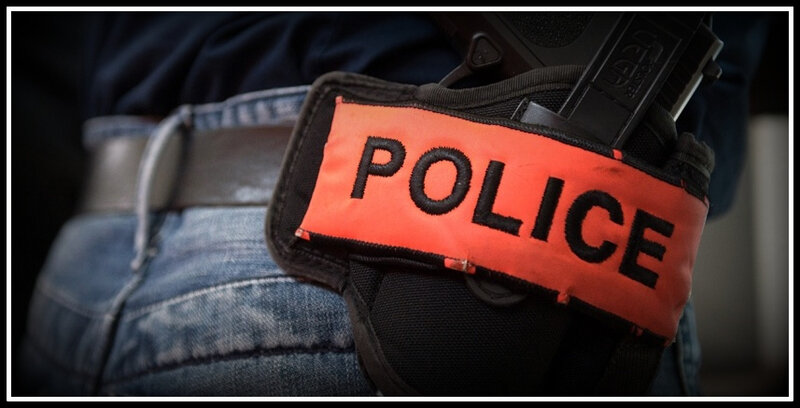 Touraine : une jeune élue LaRem séquestrée par sa famille en vue d'un mariage forcé Police brassard arme