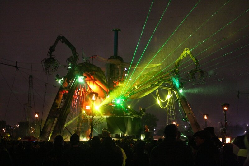 Glastonbury festival 2011 Arcadia Pilton