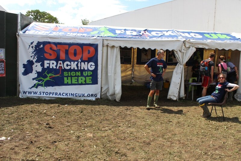 Glastonbury festival fracking ONG lutte contre le gaz de schiste