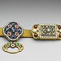 Belt and Gilt <b>Buckle</b> with Floral Design Inlaid with Diamonds, Early Qing period