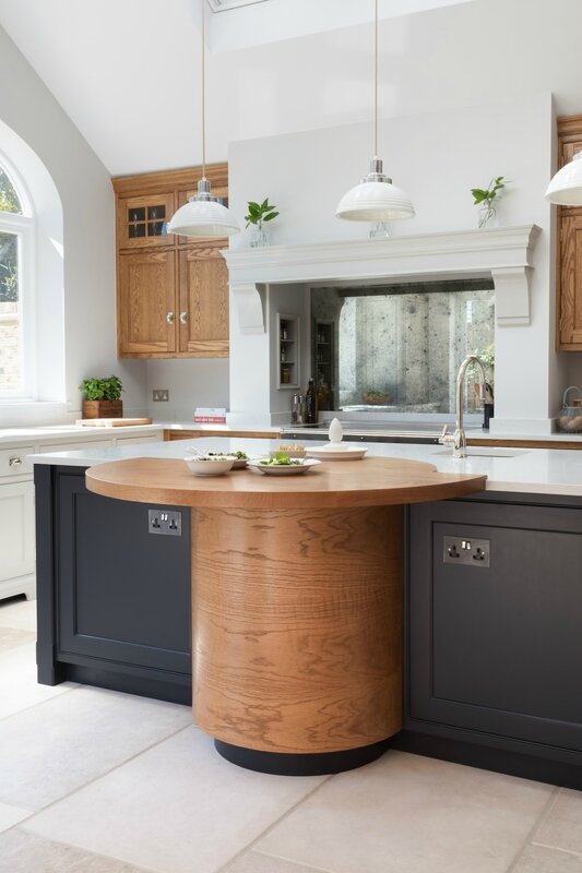 Barnes-Village-Luxury-Bespoke-Kitchen-Humphrey-Munson-11