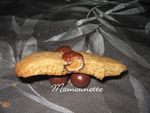 Gros_cookies_aux_boules_kitkat_et___la_farine_T110_015