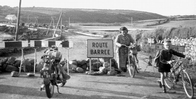 Ch26 - La route du Loch Primelin en 1950c