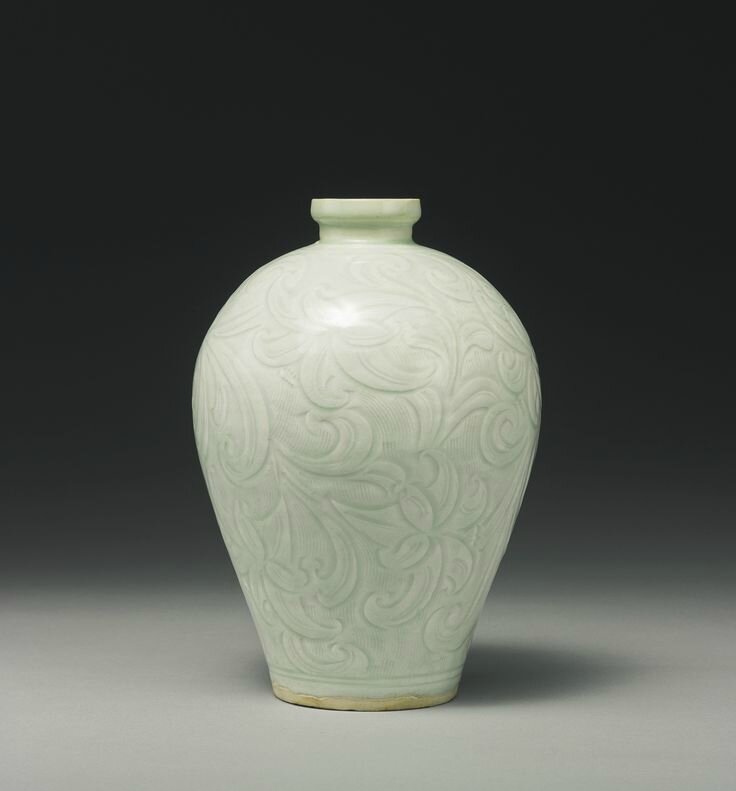 A rare carved 'Qingbai' 'daylily' vase (meiping), Southern Song Dynasty
