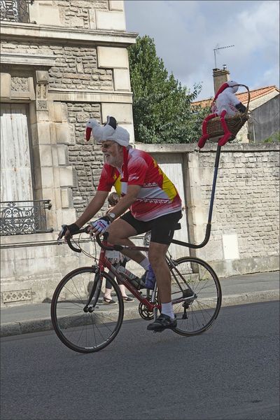 Niort cyclos parade alsacien 120812
