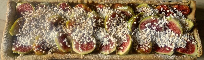 tarte aux figues et au praliné