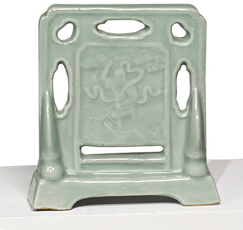 A ‘Longquan’ celadon-glazed table screen, Ming dynasty (1368-1644)