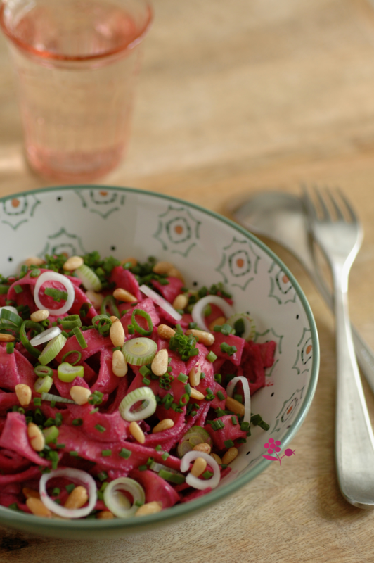 Tagliatelles de blé & petit épeautre, pesto betterave-amande_1