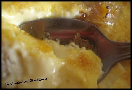 Cr_me_br_l_e_pommes_rhum_raisin_texture