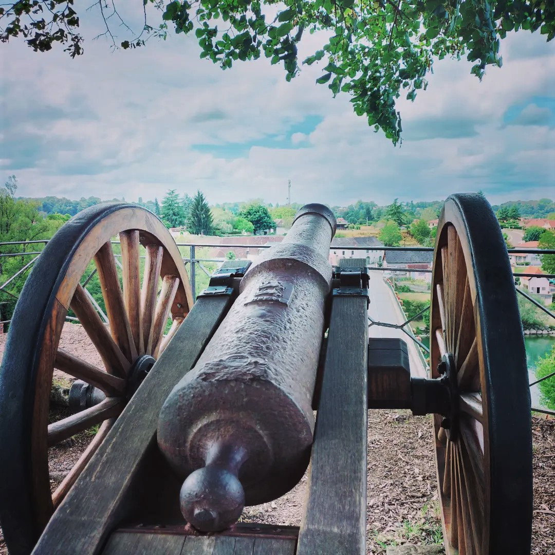 Navarrenx, canon des remparts, insta (64)
