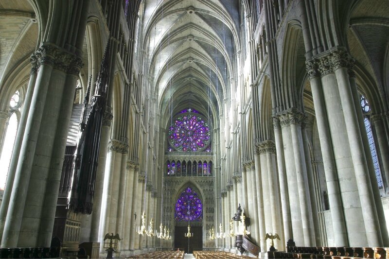 la-nef-de-la-cathc3a9drale-gothique-de-reims