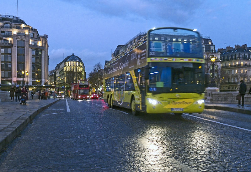 Paris_apr_s_la_pluie__31_