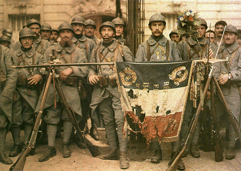114_de_infantería,_en_París,_el_14_de_julio_de_1917,_León_Gimpel